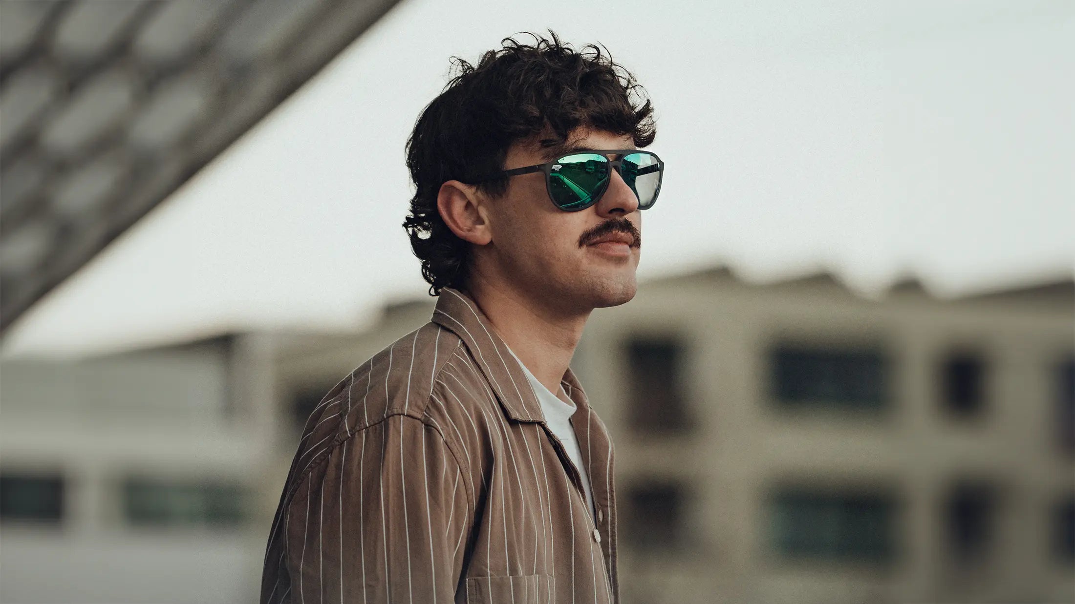 Polarisierte Sonnenbrillen vs. nicht polarisierte Gläser: Unterschiede, Vorteile und Einsatzbereiche