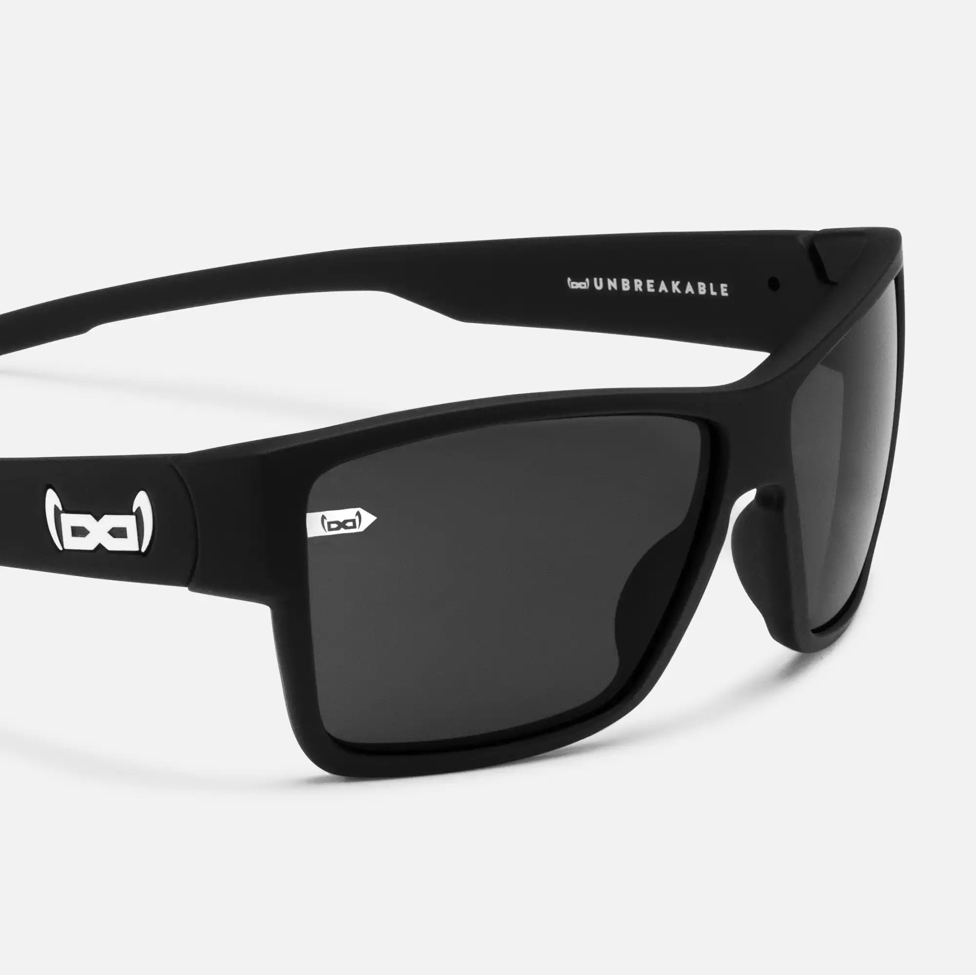 G14 - black in black