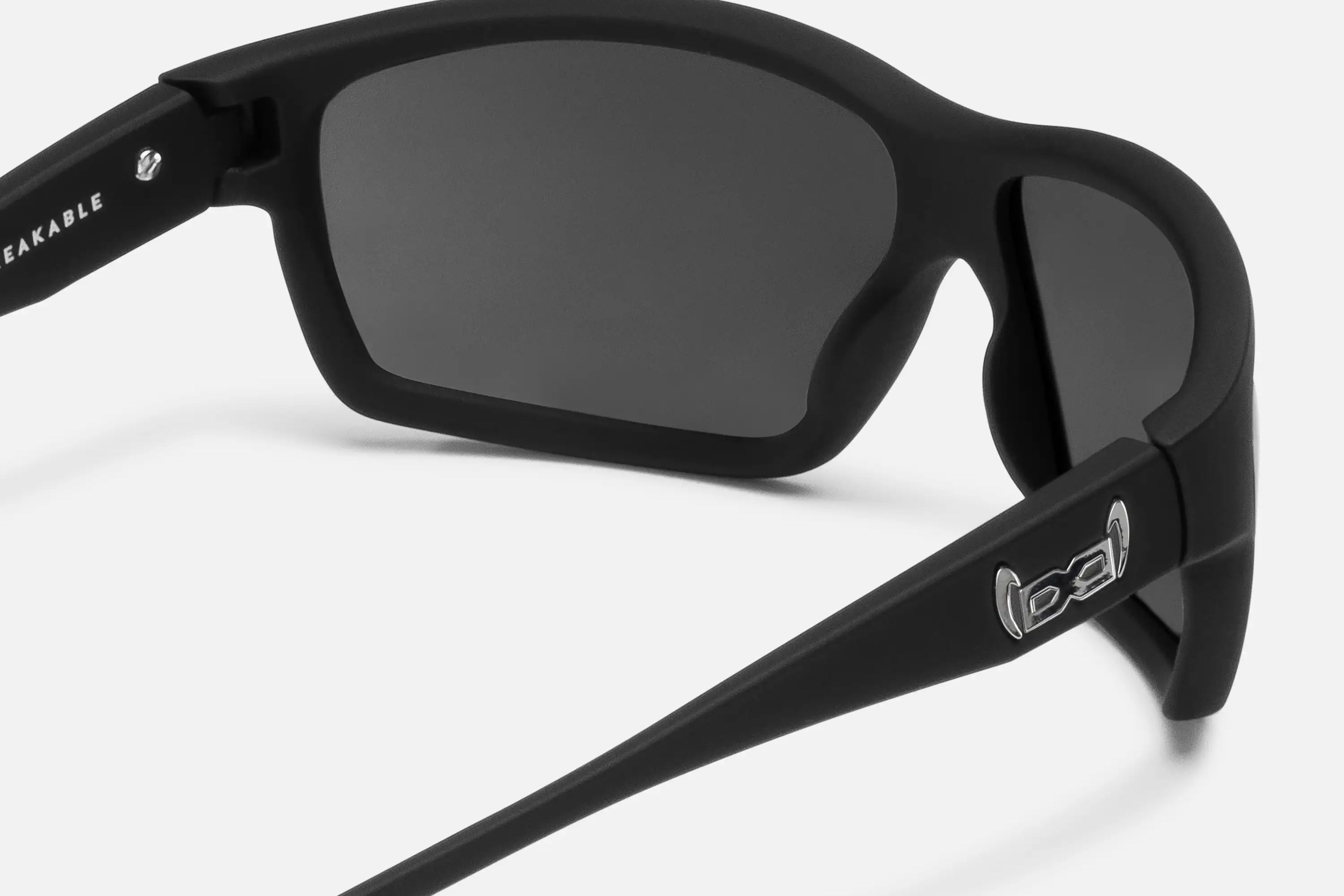 G15 - black in black