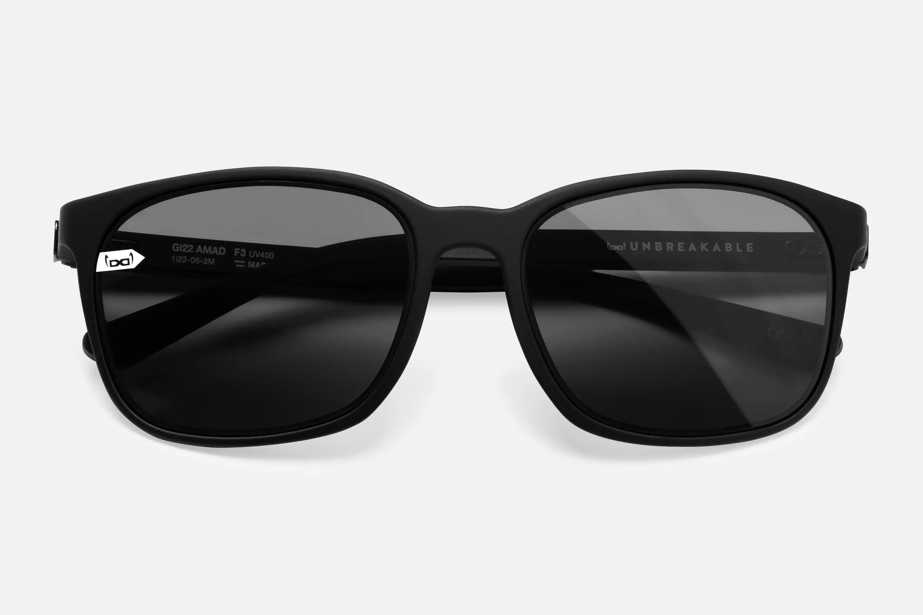 Gi22 Amadeus - black in black