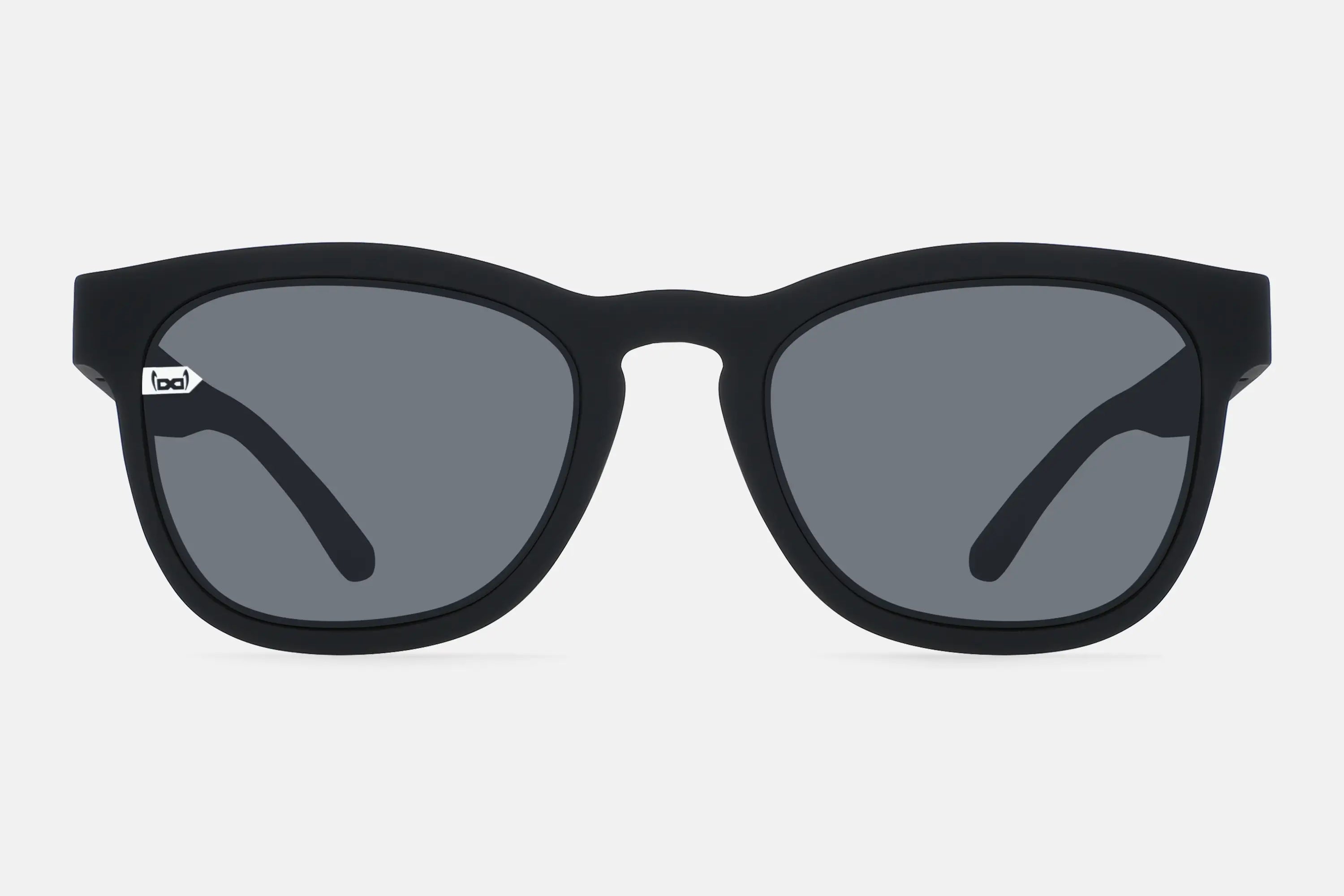 Gi38 Le Mans - black in black