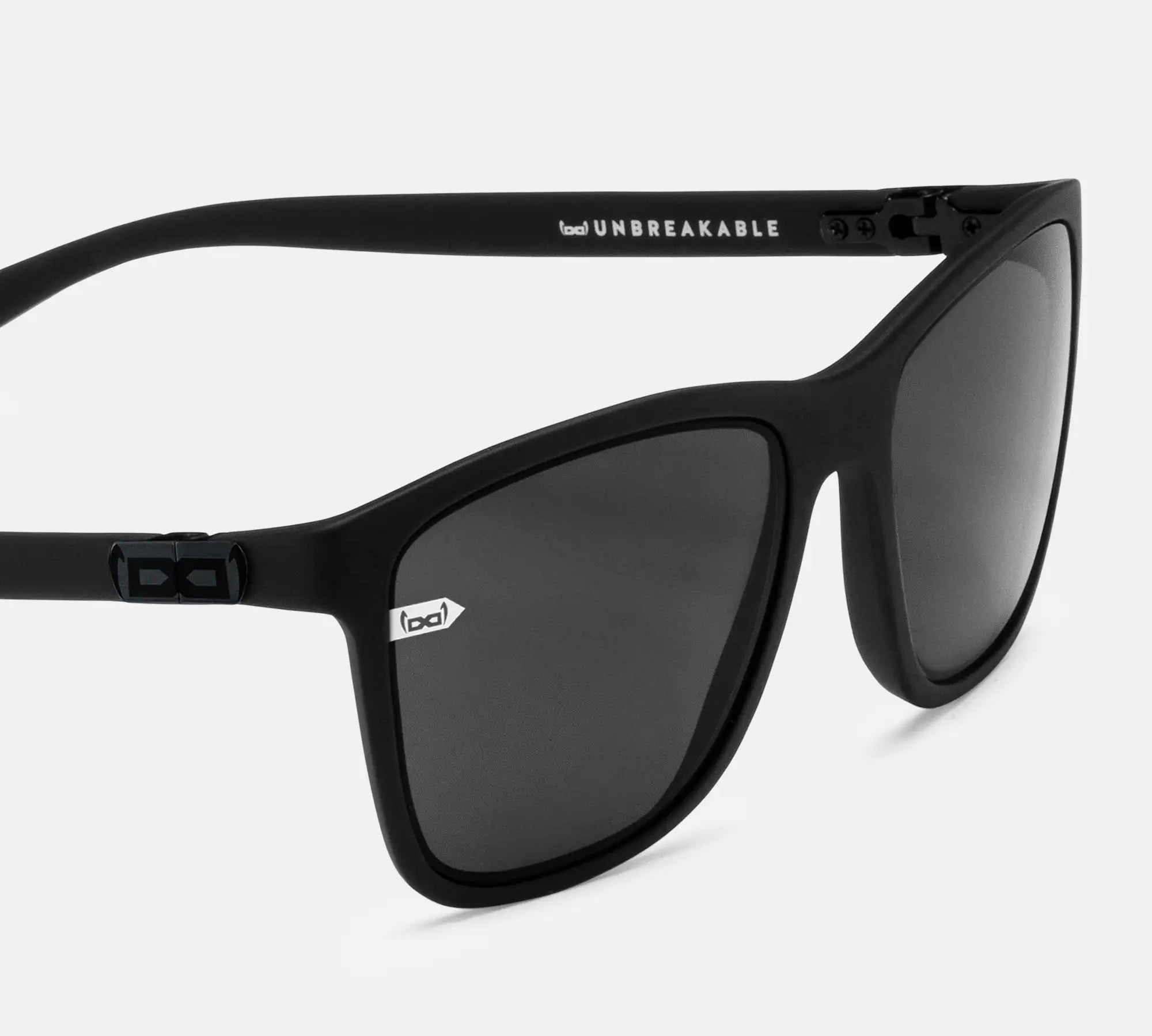 Gi47 Monte Carlo - black in black
