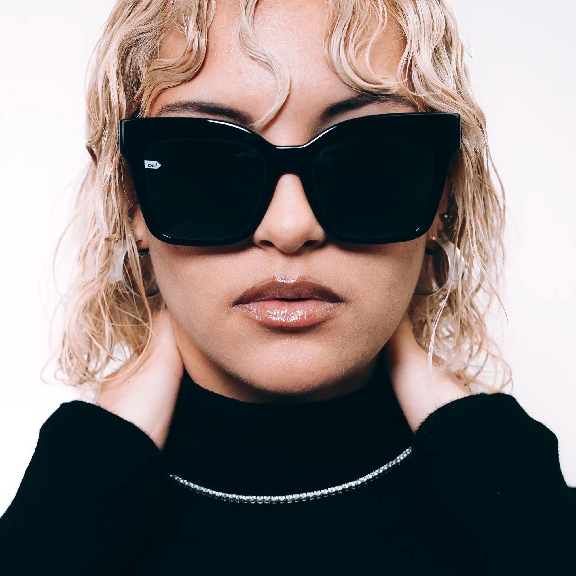 Gi52 Lido - black shiny